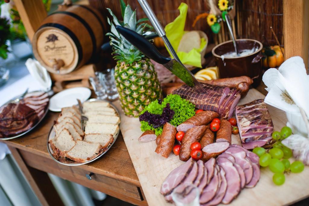 Centrum Restauracyjno-Hotelowe Florres Pawlowiczki Ngoại thất bức ảnh