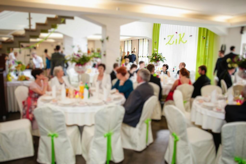 Centrum Restauracyjno-Hotelowe Florres Pawlowiczki Ngoại thất bức ảnh